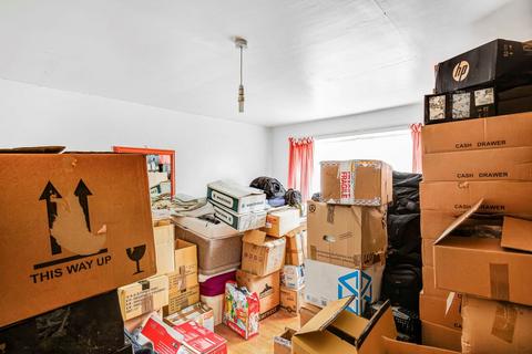 86 Ashbourne Road, London, W5 3DJ