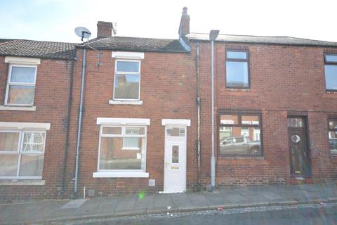 2 bedroom terraced house to rent, Ruby Street, Shildon