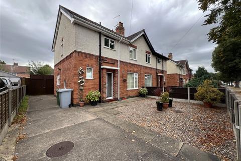 3 bedroom semi-detached house for sale, Carlton Road, Newark, Nottinghamshire, NG24