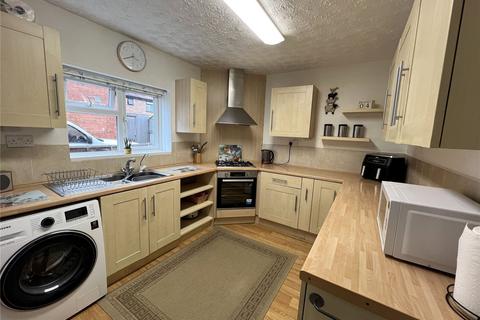 3 bedroom semi-detached house for sale, Carlton Road, Newark, Nottinghamshire, NG24