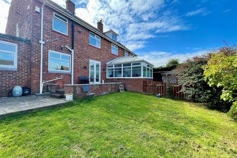 3 bedroom semi-detached house for sale, Henshaw Place, North Fenham, Newcastle upon Tyne, NE5