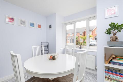 4 bedroom detached house for sale, Olive Yeates Way, Leeds LS15