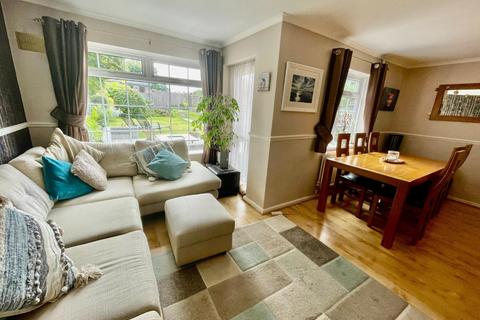 4 Fellowes Way, Stevenage, SG2 8BN