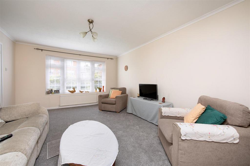 2 Cloford Close Trowbridge BA14 9 DH (5).jpg