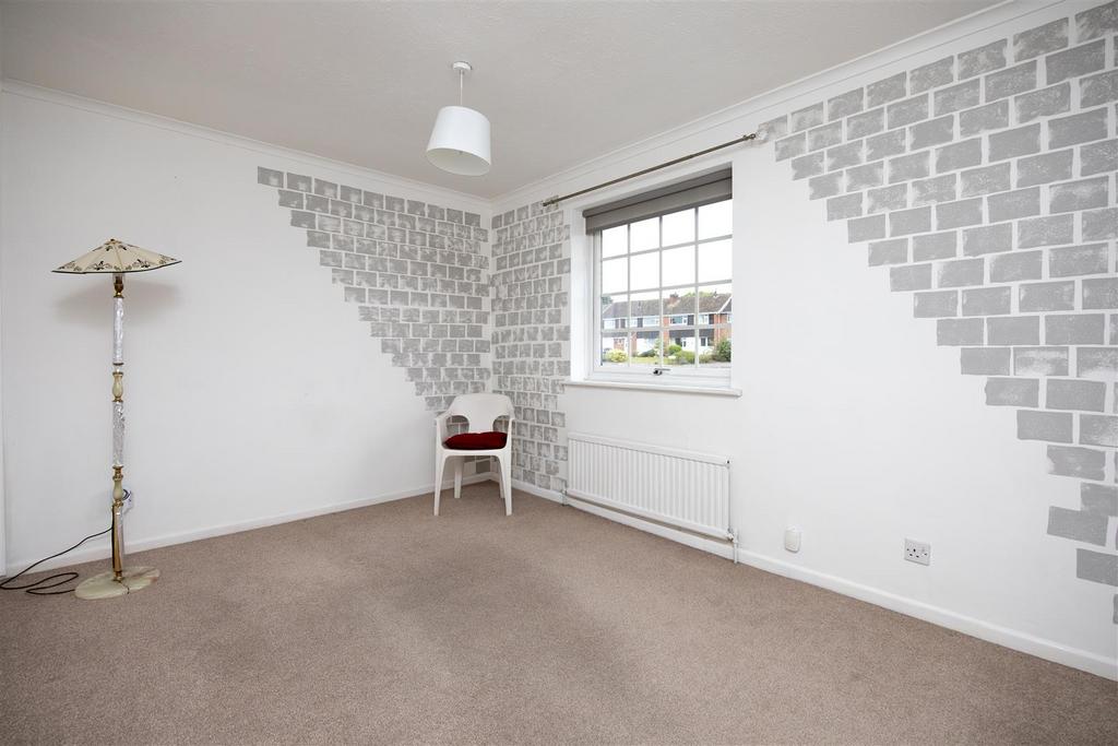 2 Cloford Close Trowbridge BA14 9 DH (13).jpg