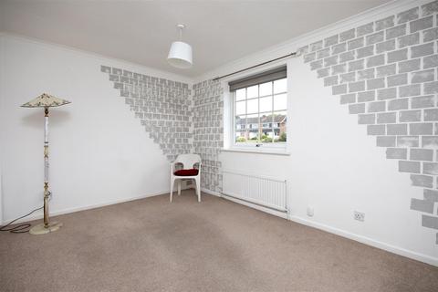 2 Cloford Close, Trowbridge, BA14 9DH
