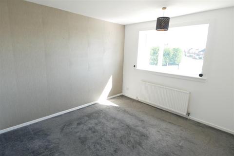 3 bedroom house to rent, Old Hall Road, Tingley