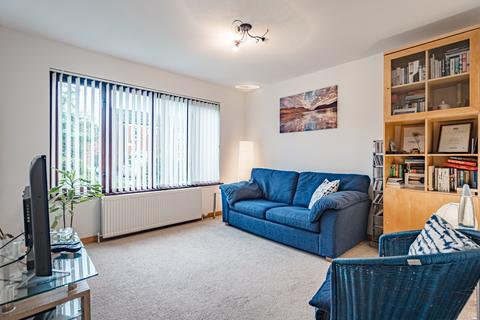 2 bedroom flat for sale, Walker Street, Flat 0/1, Partick, Glasgow, G11 6RE