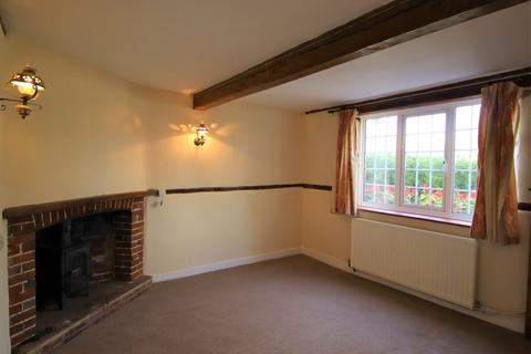 3 bedroom terraced house to rent, Westwell Lane, Ashford TN25