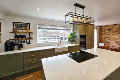 5 Castle Close, Spofforth, Harrogate, HG3 1DA