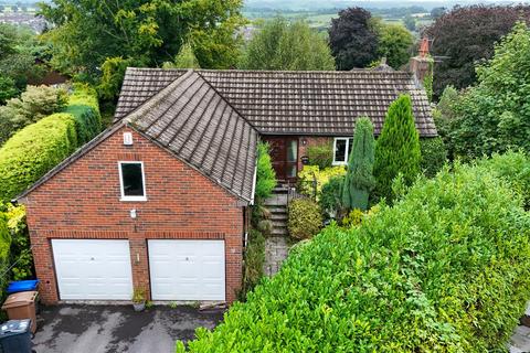 4 bedroom detached house for sale, Friars Close, Cheadle