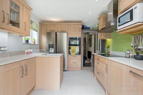 4 Priory Road, Forest Row, RH18 5HF