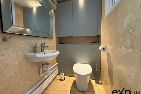 6 Bramble Bank, Vigo, Gravesend, DA13 0TF