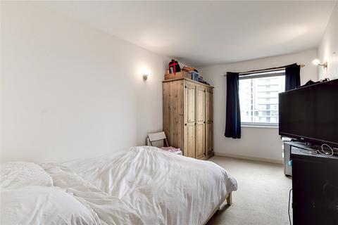 2 bedroom apartment to rent, Washington Building, London SE13