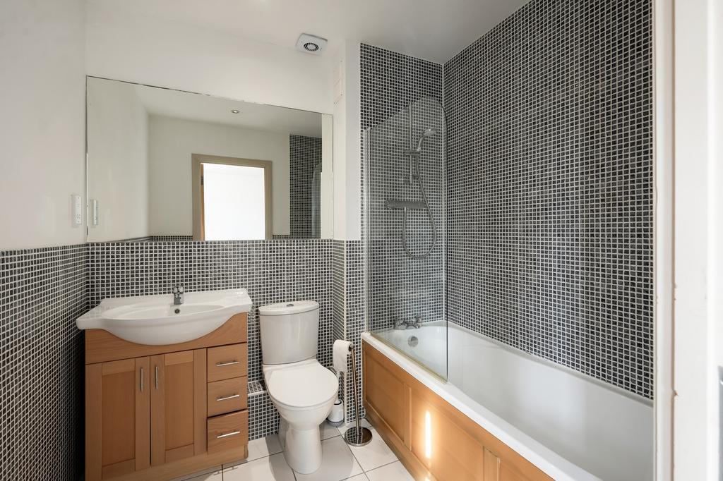 Apartment in Bristol, Cliftonwood, Hotwells - More