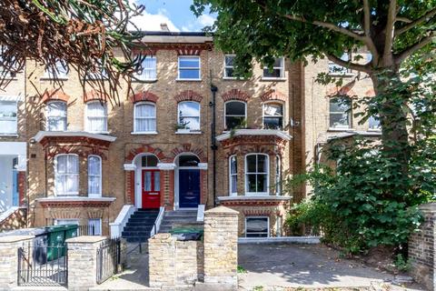 3 bedroom flat for sale, Dulwich Road, London