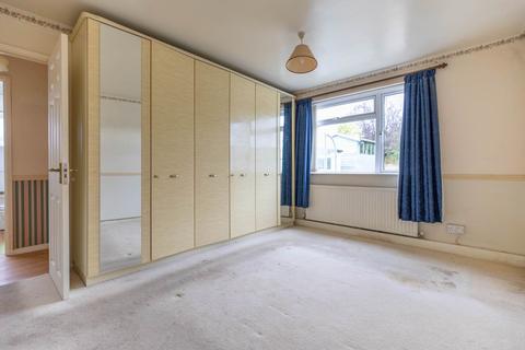 25 Burcombe Way, Chalford Hill, Stroud, GL6 8NA