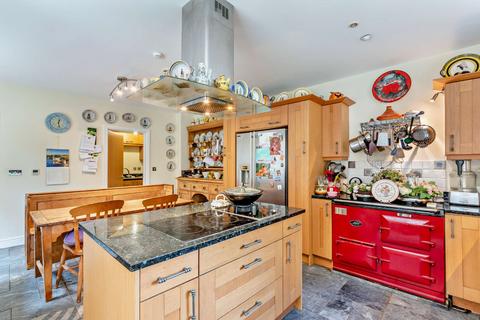 3, Copperwood Holt Close, Wickham, Fareham, PO17 5EY