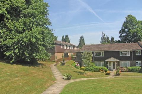 2 bedroom apartment for sale, Woodfield Road, Radlett, Hertfordshire, WD7