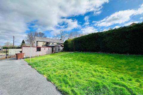 2 bedroom semi-detached house for sale, Denby Dale Road West, Calder Grove, Wakefield