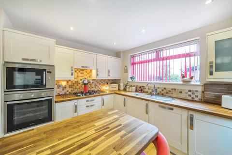 3 bedroom semi-detached house for sale, Blackwood Avenue, Cookridge, LS16