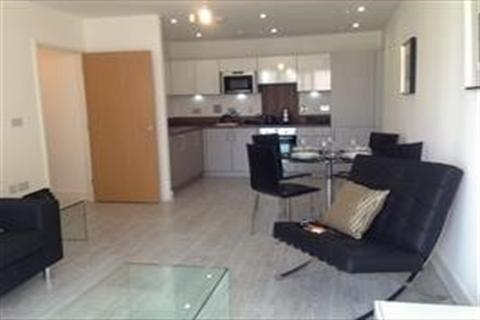 2 bedroom flat to rent, Connaught Heights, E16