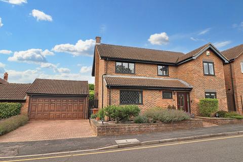 4 bedroom detached house for sale, Boswell Gardens, Stevenage, Hertfordshire, SG1