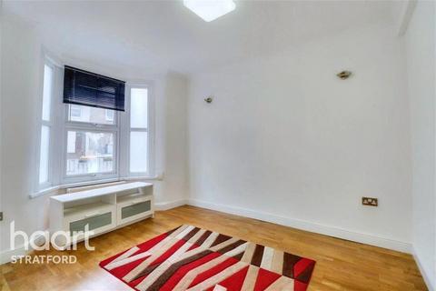 3 bedroom terraced house to rent, Brock Road - Plaistow - E13