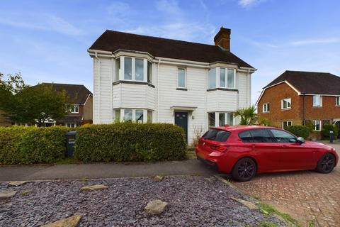 4 bedroom detached house for sale, The Hemsleys, Crawley RH11