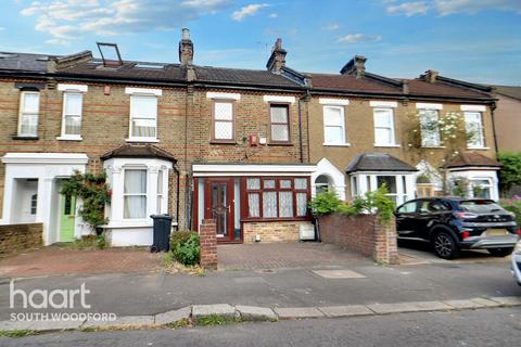 3 bedroom terraced house for sale, Peel Road, South Woodford