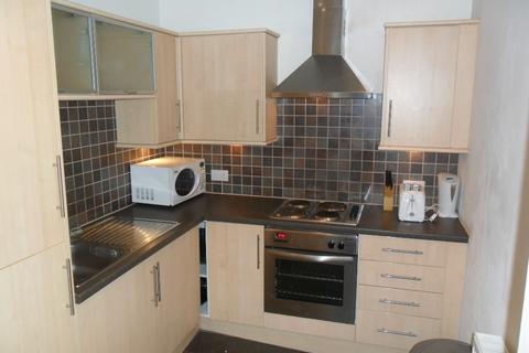 4 bedroom flat to rent, Sciennes Road, Edinburgh, EH9