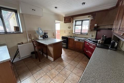 4 bedroom semi-detached house for sale, Maesyfelin, Llangorse, Brecon, LD3