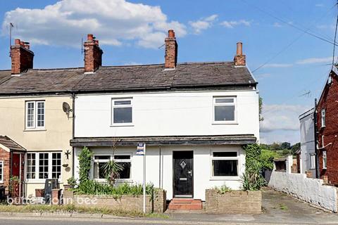 3 bedroom end of terrace house for sale, Warrington Road, Northwich