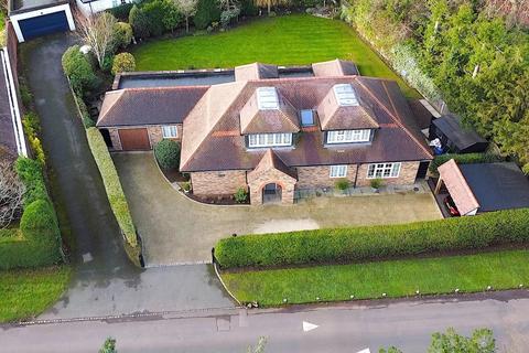 4 bedroom chalet for sale, BURNHAMS ROAD, LITTLE BOOKHAM, KT23