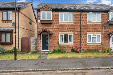 3 bedroom semi-detached house to rent, Slough,  Berkshire,  SL1