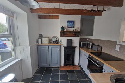 2 bedroom terraced house to rent, Penhale, Fraddon