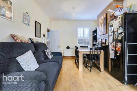 87 Priory Road, Croydon, CR0 3QZ