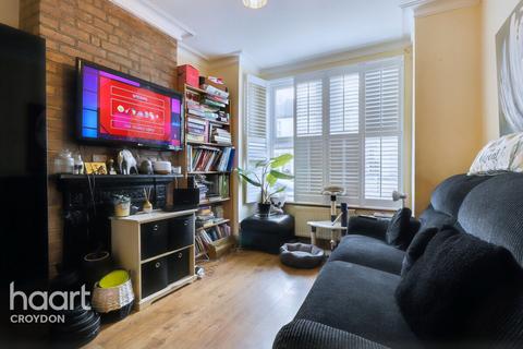 87 Priory Road, Croydon, CR0 3QZ