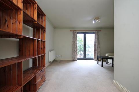 1 bedroom flat to rent, Sherard Court, Manor Gardens, Islington, N7