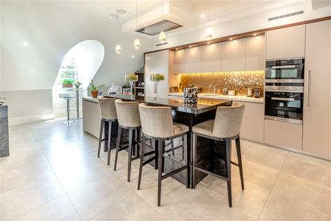 3 bedroom penthouse for sale, The Ridge, Ridgemount Road, Sunningdale, Berkshire, SL5