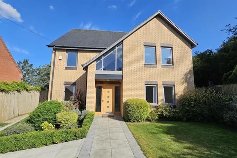 37 Tithby Road, Bingham, Nottingham, NG13 8GP
