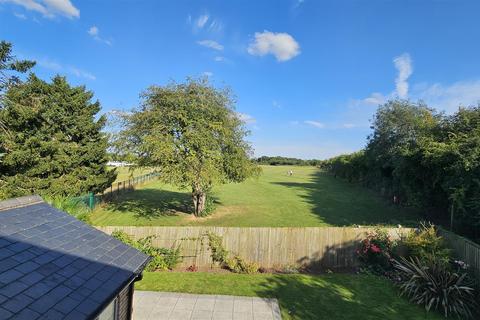 37 Tithby Road, Bingham, Nottingham, NG13 8GP