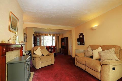 3 bedroom semi-detached house for sale, Tonbridge Road, Teston, Maidstone