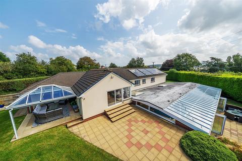 4 bedroom detached house for sale, Eastacombe, Barnstaple