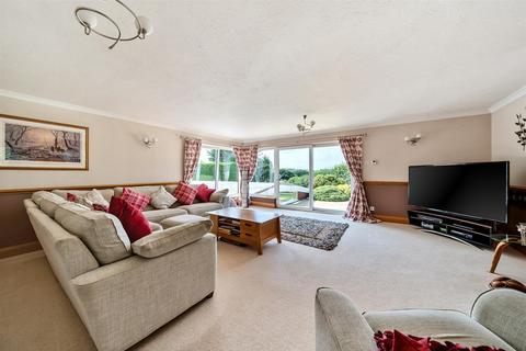 4 bedroom detached house for sale, Eastacombe, Barnstaple