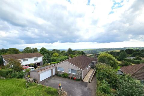 4 bedroom detached bungalow for sale, Rising Sun, Callington