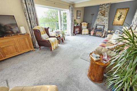 4 bedroom detached bungalow for sale, Rising Sun, Callington