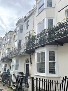 2 bedroom flat for sale, Devonshire Place, Brighton