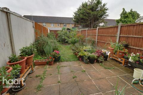 23 Stocker Gardens, Dagenham, RM9 4HL