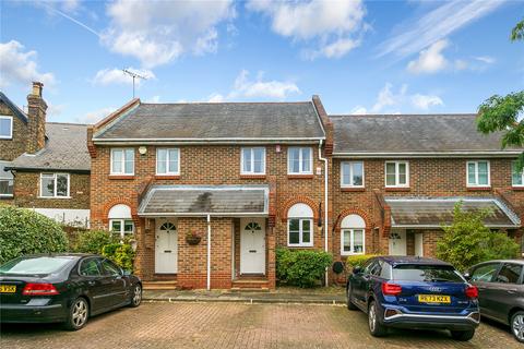 6 Catherine Drive, Richmond, TW9 2BX